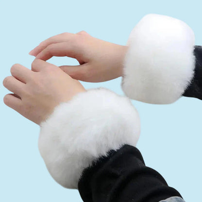 ELEGANCE | Luxe Winter Fur Cuff Warmers