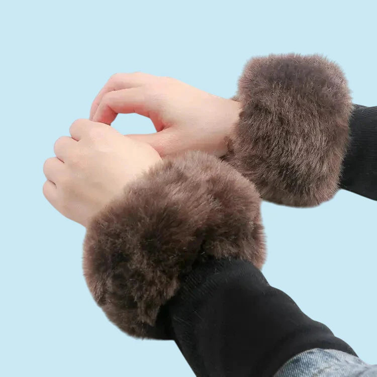 ELEGANCE | Luxe Winter Fur Cuff Warmers